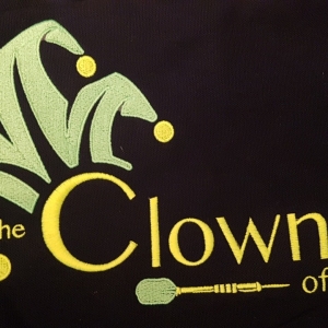 dart-clowns-stickerei