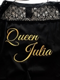 Queen_Julia_Bademantelstick